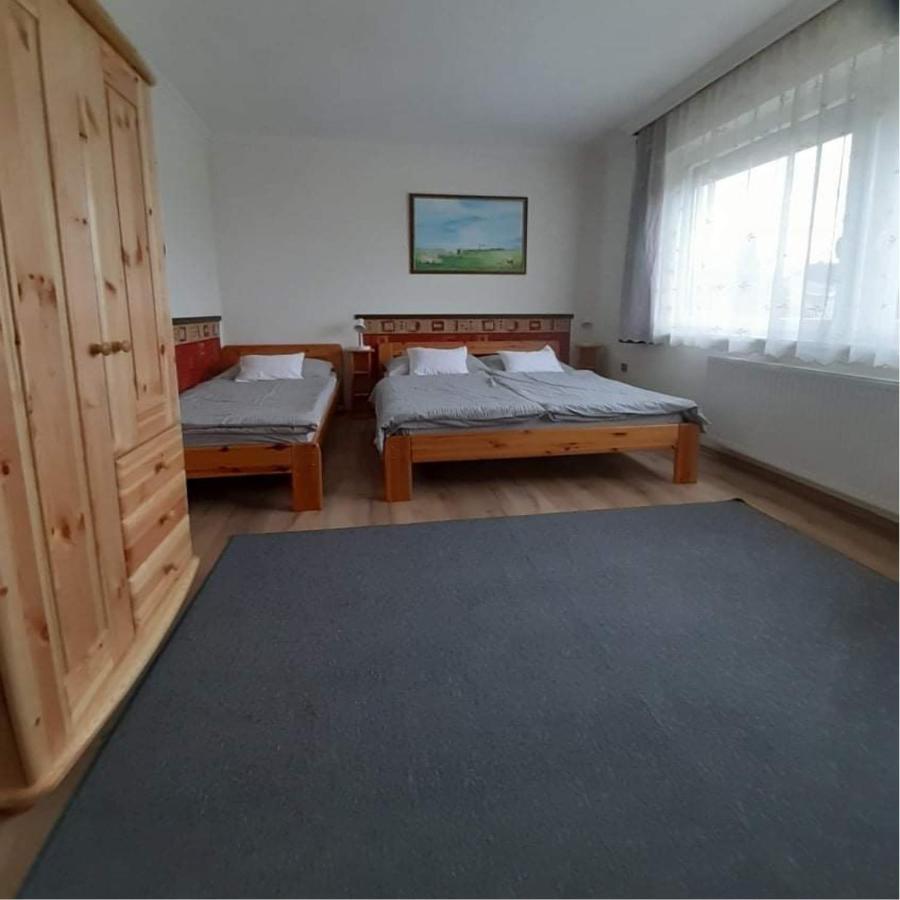 Pegazus Vendeghaz Hotel Hajduszoboszlo Luaran gambar