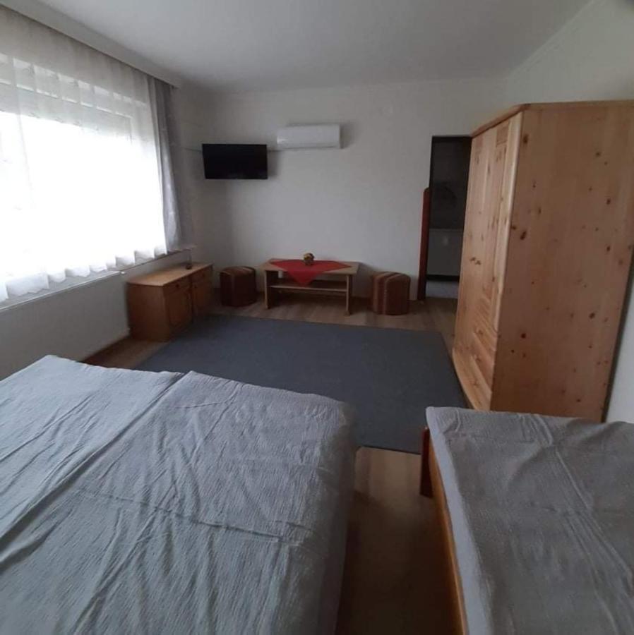 Pegazus Vendeghaz Hotel Hajduszoboszlo Luaran gambar
